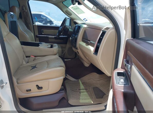 1C6RR6NT9GS233254 2016 RAM 1500 White Vista interior delantera