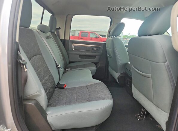 1C6RR6TT2LS135647 2020 RAM 1500 Silver უკანა სავარძლების ხედი
