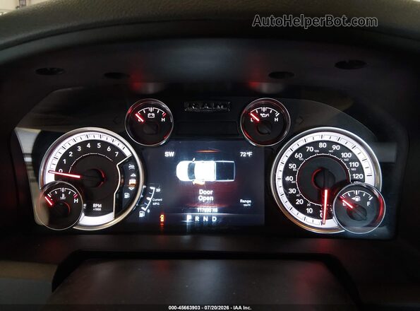 1C6RR6TT4LS135133 2020 RAM 1500 CLASSIC Black Вид задніх сидінь