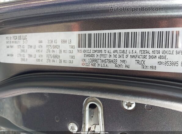 1C6RR6TTXHS790422 2017 RAM 1500 Gray Vista del compartimento del motor