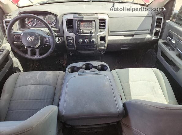 1C6RR6TTXKS593712 2019 RAM 1500 Red 