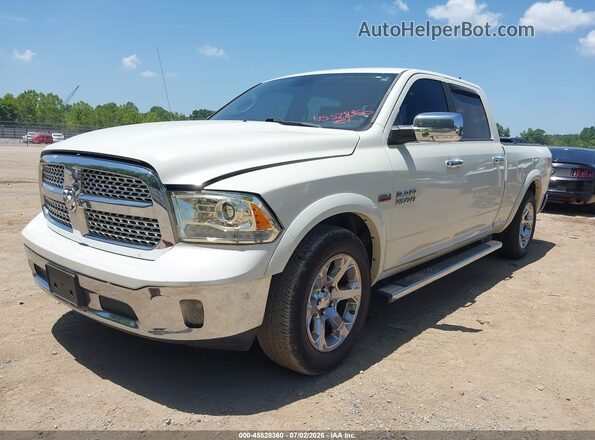 1C6RR6VT1JS131289 2018 RAM 1500 White Front left