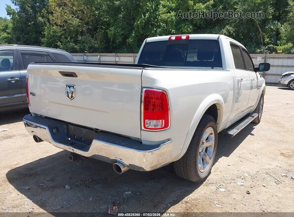 1C6RR6VT1JS131289 2018 RAM 1500 White Rear right