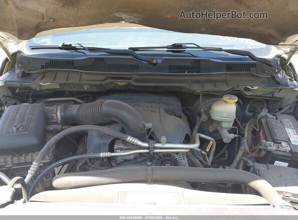 1C6RR6VT1JS131289 2018 RAM 1500 White Rear view