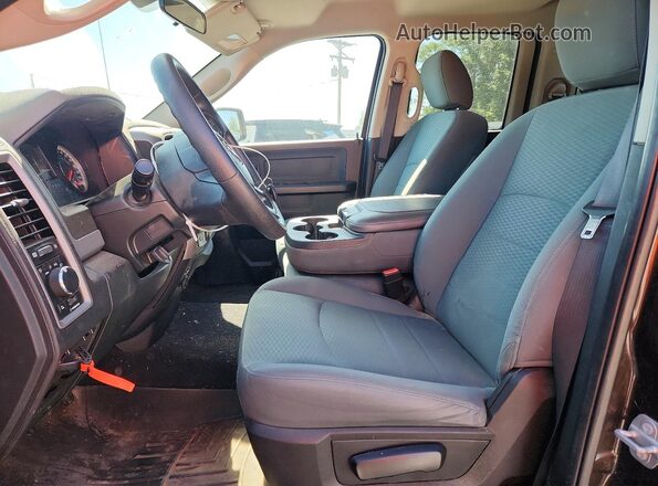 1C6RR7FG0HS523083 2017 RAM 1500 Brown Widok wnętrza z przodu
