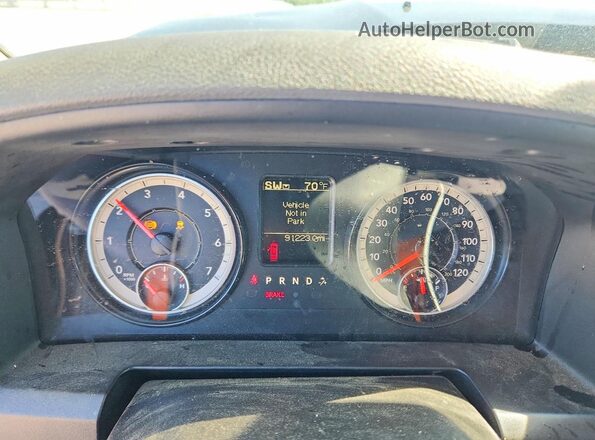 1C6RR7FG0HS523083 2017 RAM 1500 Brown Widok zestawu wskaźników