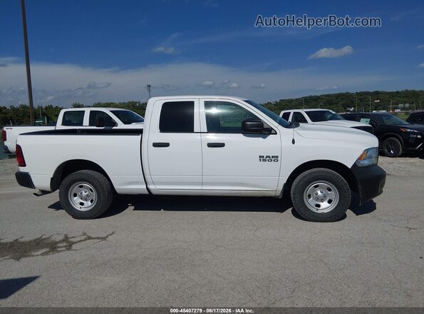 1C6RR7FG0HS610319 2017 RAM 1500 White Vista interior trasera