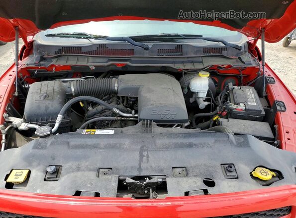 1C6RR7FG0JS198425 2018 RAM 1500 Red Vista interior trasera