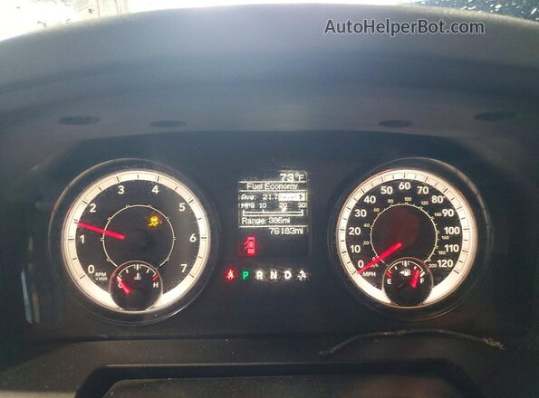 1C6RR7FG0JS344256 2018 RAM 1500 Black Вид щитка приладів