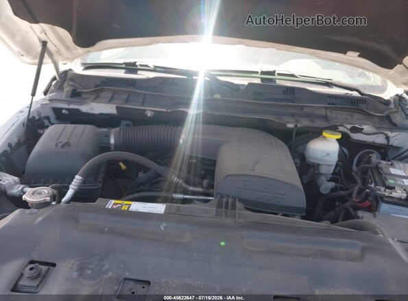 1C6RR7FG0LS158848 2020 RAM 1500 CLASSIC White უკანა ხედი
