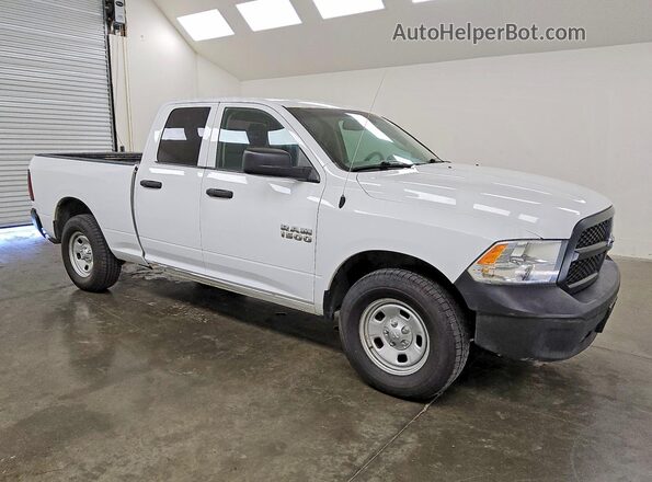 1C6RR7FG1JS303392 2018 RAM 1500 White Առջևի աջ
