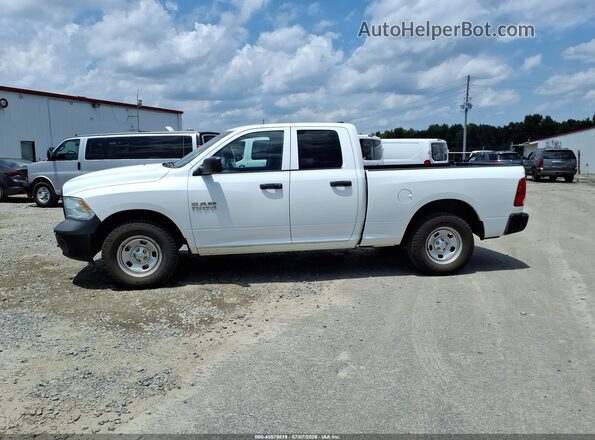 1C6RR7FG1JS326218 2018 RAM 1500 White Widok wnętrza 360 stopni