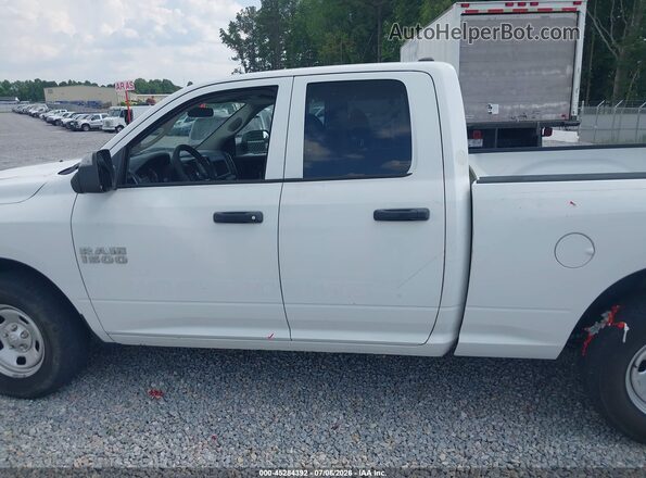 1C6RR7FG1JS326221 2018 RAM 1500 White Панорамний вид салону 360°