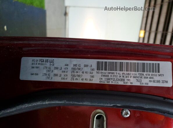 1C6RR7FG2JS343898 2018 RAM 1500 Maroon Շարժիչի բաժամունքի տեսք