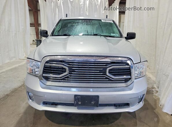 1C6RR7FG3HS718501 2017 RAM 1500 Silver Вид спереду