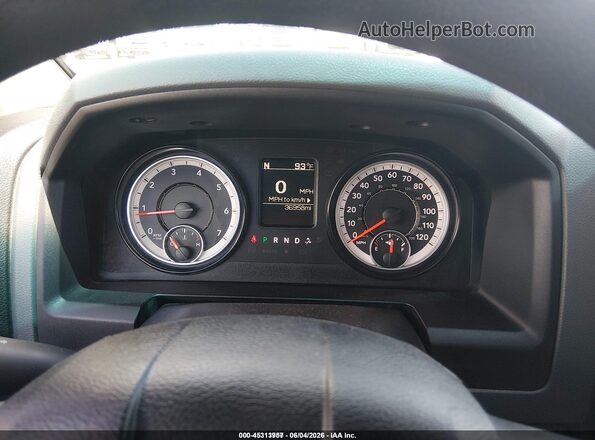 1C6RR7FG3HS826553 2017 RAM 1500 White Вид задніх сидінь