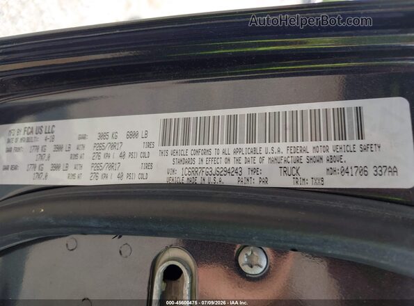 1C6RR7FG3JS294243 2018 RAM 1500 Blue Շարժիչի բաժամունքի տեսք