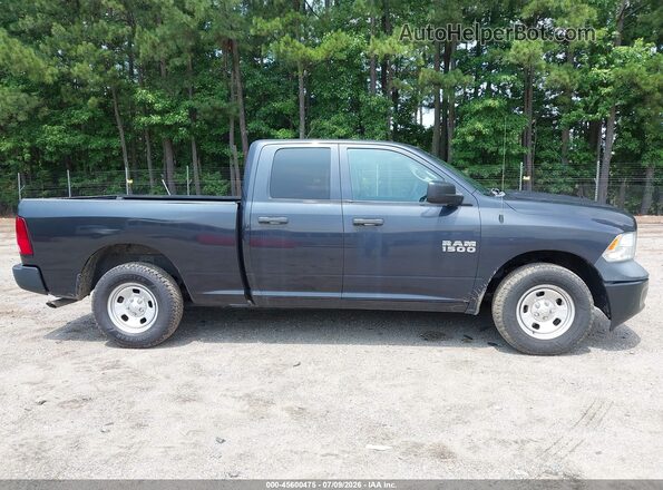 1C6RR7FG3JS294243 2018 RAM 1500 Blue Սալոնի հետևի տեսք