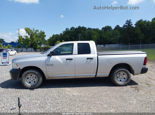 1C6RR7FG3JS326091 2018 RAM 1500 Silver Սալոնի 360 աստիճան տեսք