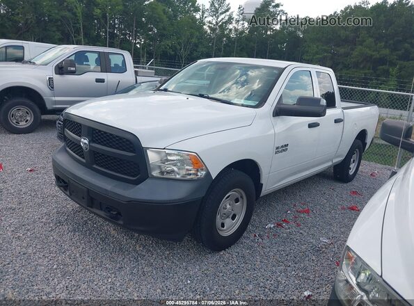 1C6RR7FG3JS326222 2018 RAM 1500 White Առջևի ձախ երեք քառորդ տեսարան