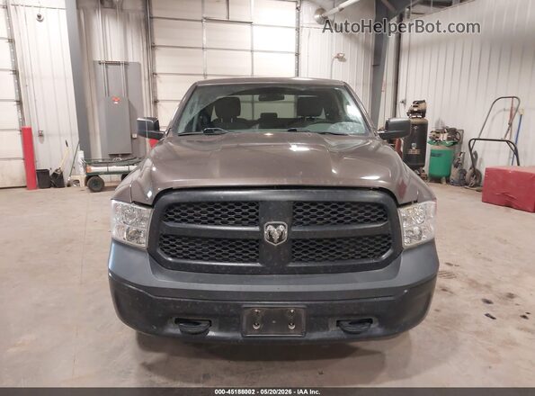 1C6RR7FG3KS636064 2019 RAM 1500 CLASSIC Коричневый Вид щитка приборов