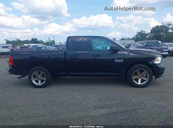 1C6RR7FG4JS126143 2018 RAM 1500 Black Widok wnętrza z tyłu