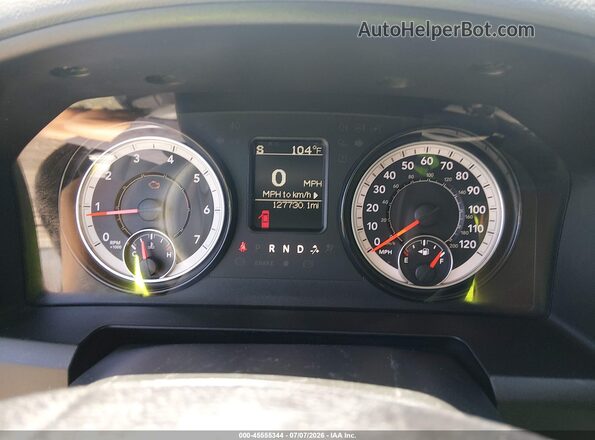 1C6RR7FG4LS155404 2020 RAM 1500 CLASSIC Черный Вид задних сидений