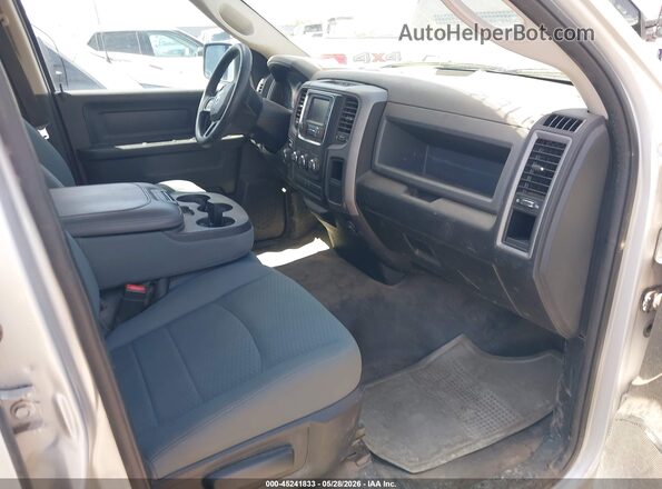 1C6RR7FG5HS709346 2017 RAM 1500 Gray Вид салону спереду