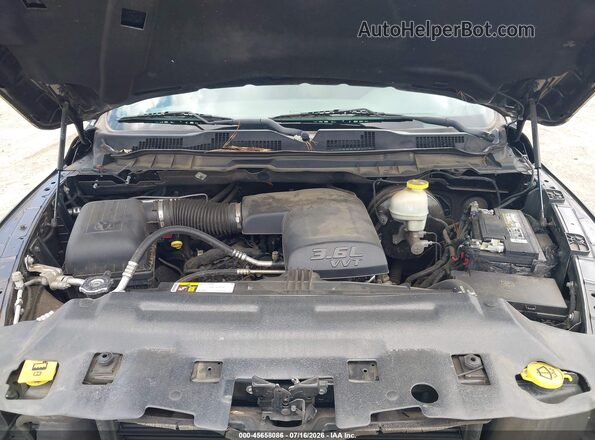1C6RR7FG5HS737972 2017 RAM 1500 Черный Вид сзади