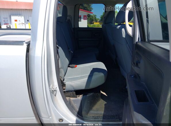 1C6RR7FG6JS326103 2018 RAM 1500 Silver VIN კოდის სტიკერის ხედი