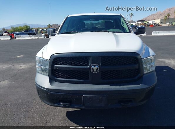 1C6RR7FG6JS326120 2018 RAM 1500 Белый Вид спереди