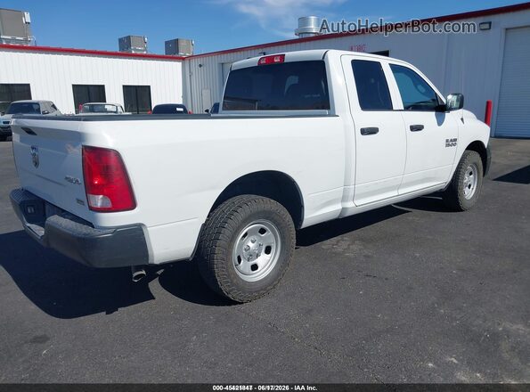 1C6RR7FG6JS326120 2018 RAM 1500 Белый Задняя правая четверть