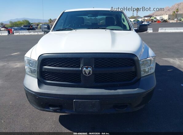 1C6RR7FG6JS326120 2018 RAM 1500 Белый 