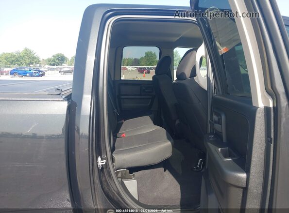1C6RR7FG6JS348716 2018 RAM 1500 Black Vista de la etiqueta del VIN