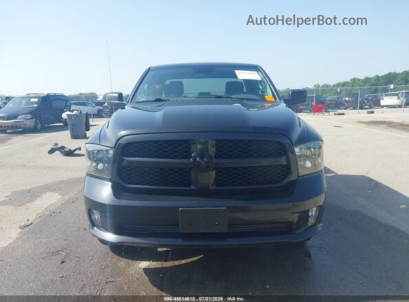 1C6RR7FG6JS348716 2018 RAM 1500 Black Vista del cuadro de instrumentos