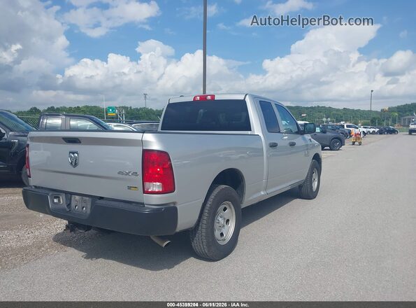1C6RR7FG7HS596905 2017 RAM 1500 Silver Задня права чверть