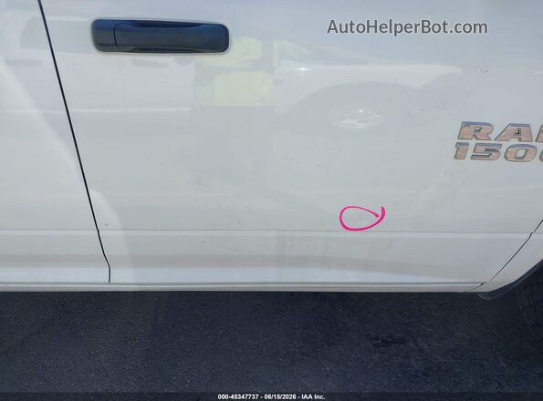 1C6RR7FG8JS306712 2018 RAM 1500 White Front view