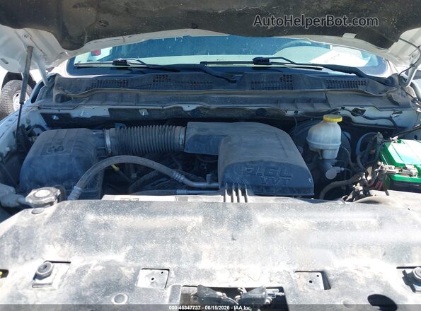 1C6RR7FG8JS306712 2018 RAM 1500 White Rear view