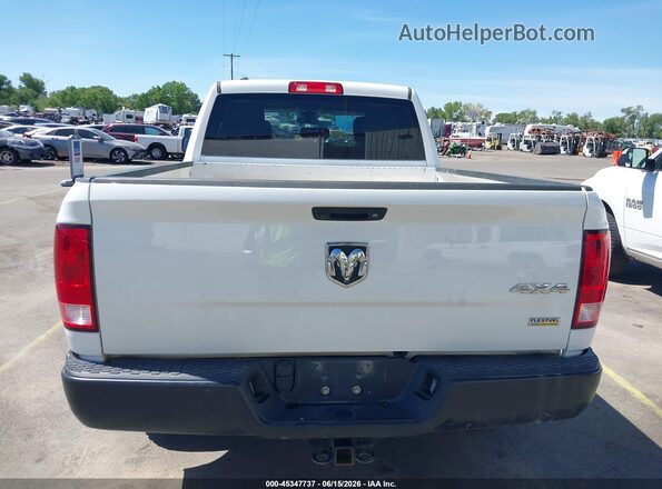 1C6RR7FG8JS306712 2018 RAM 1500 White 