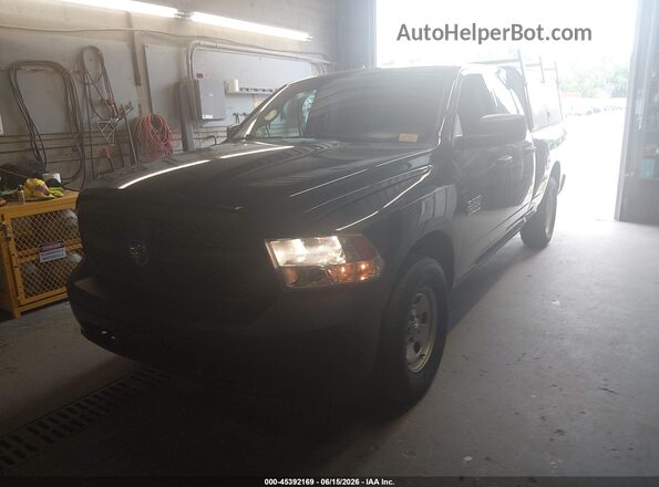 1C6RR7FG9GS341722 2016 RAM 1500 Черный Передняя левая четверть