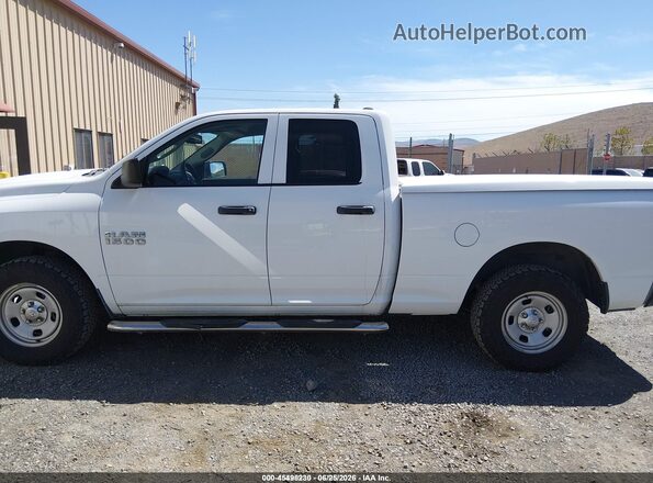 1C6RR7FG9GS390399 2016 RAM 1500 White 360 interior view