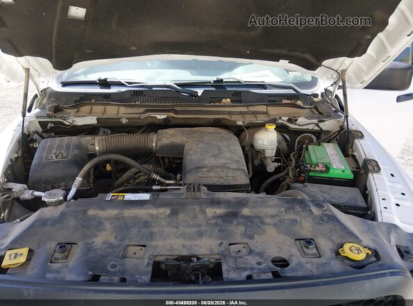 1C6RR7FG9GS390399 2016 RAM 1500 White Rear view