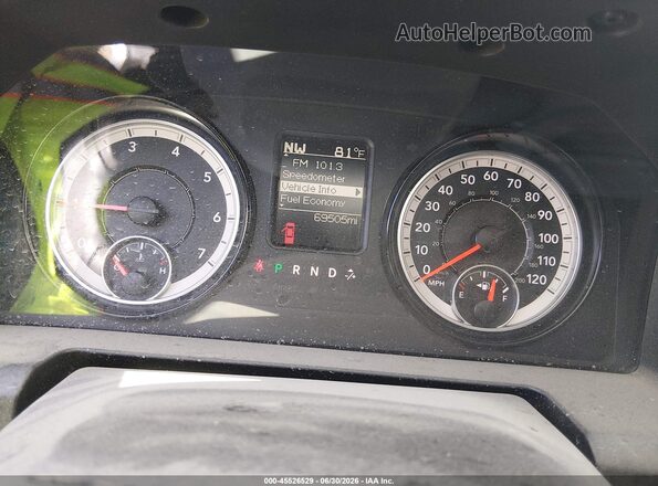 1C6RR7FG9HS616572 2017 RAM 1500 Серый Вид задних сидений
