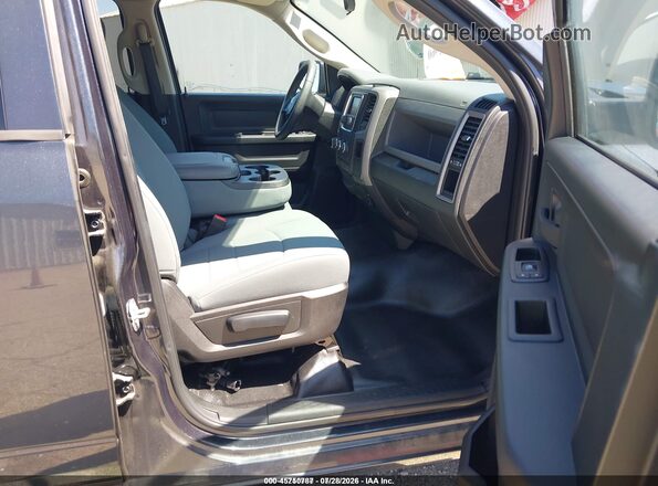 1C6RR7FG9JS291525 2018 RAM 1500 Gray წინა სალონის ხედი