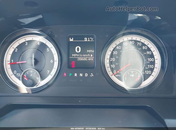 1C6RR7FG9JS291525 2018 RAM 1500 Gray უკანა სავარძლების ხედი