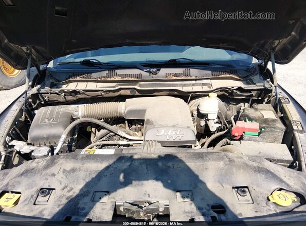 1C6RR7FGXGS126933 2016 RAM 1500 Gray Rear view