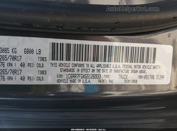 1C6RR7FGXGS126933 2016 RAM 1500 Gray Engine compartment view