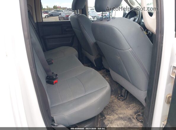 1C6RR7FGXJS297155 2018 RAM 1500 White Widok naklejki z numerem VIN