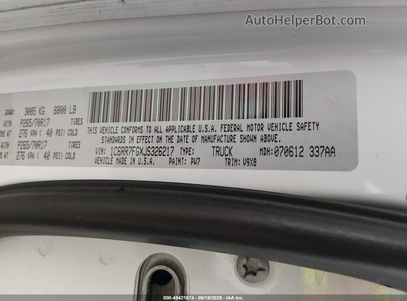1C6RR7FGXJS326217 2018 RAM 1500 White Engine compartment view