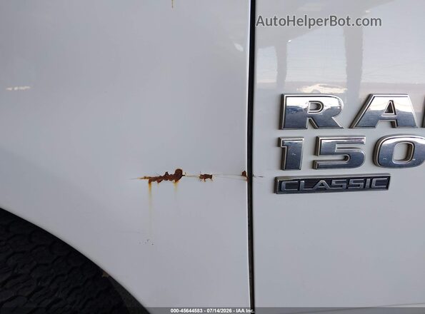 1C6RR7FGXLS158873 2020 RAM 1500 CLASSIC White Widok zestawu wskaźników